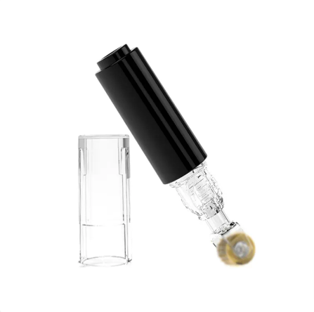 Roller 3-en-1 pour la pousse des lèvres et de la barbe
