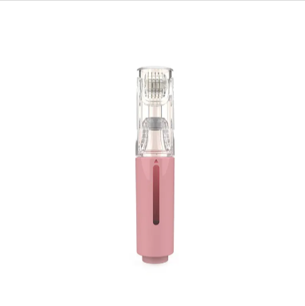 Roller 3-en-1 pour la pousse des lèvres et de la barbe